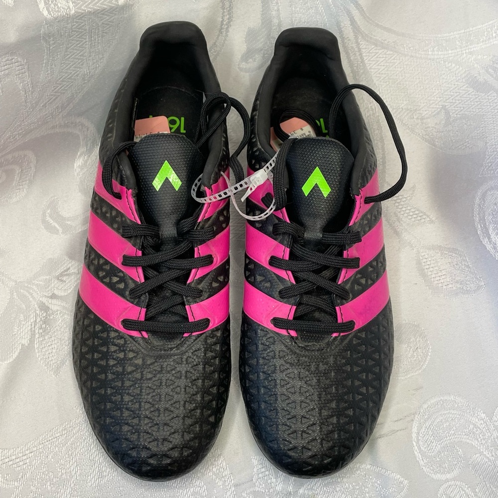Soccer cleats Adidas ACE 16.4 FxG. Size 6, pristine condition, never worn.